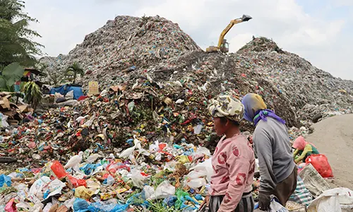 Potensi Kebakaran dari Gas Metana Tumpukan Sampah di TPA Tanjung Pinggir, Desakan Relokasi Menguat